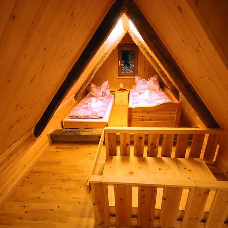 Lodge Almhutte Kreischberg *